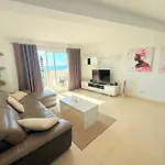La Perla Mit 3 Schlafzimmern By Interhome Calpe