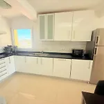 La Perla Mit 3 Schlafzimmern By Interhome Apartment *